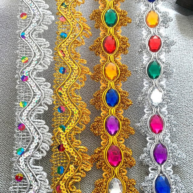 Goldfarbene Kristall-Schnürsenkel mit Strasssteinen und Pailletten für DIY-Kleidung und Bastelarbeiten, Länge: 2 m - Bild 1