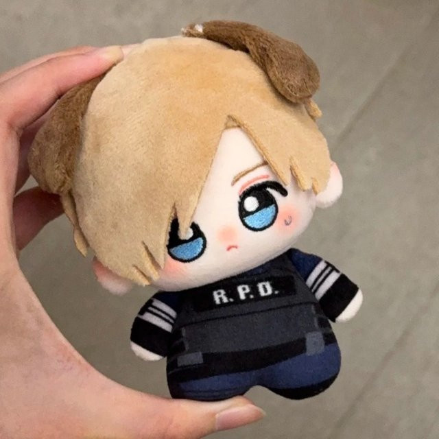 SMTA Resident Evil Leon Kennedy Mini-Plüschpuppe, Rucksack-Anhänger, 10cm - Bild 1