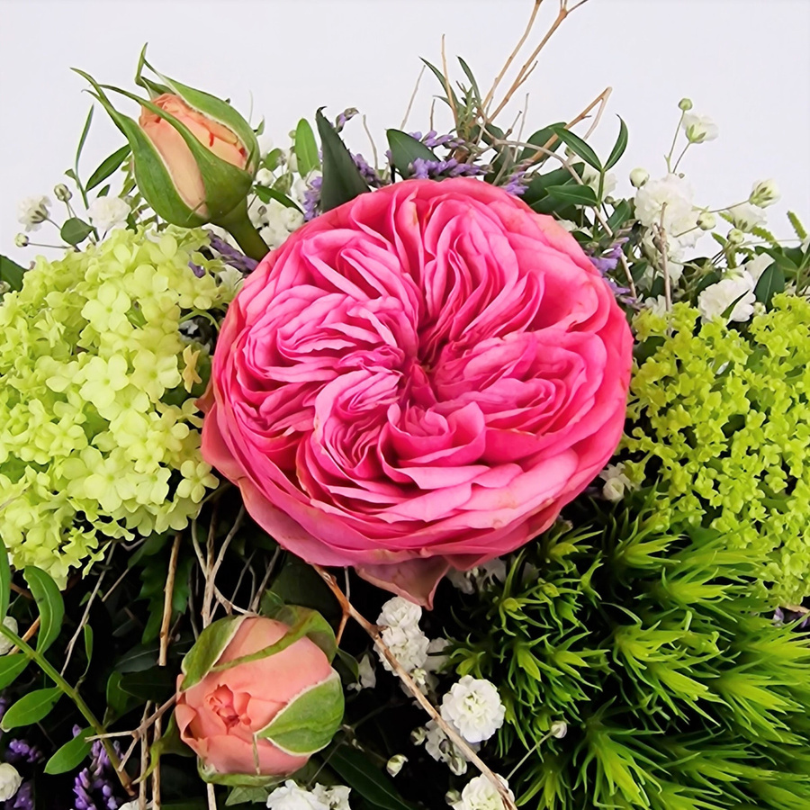 Blumenversand Edelweiß Blumenstrauß Rosen Pink Greenery Gypsophila - Bild 3