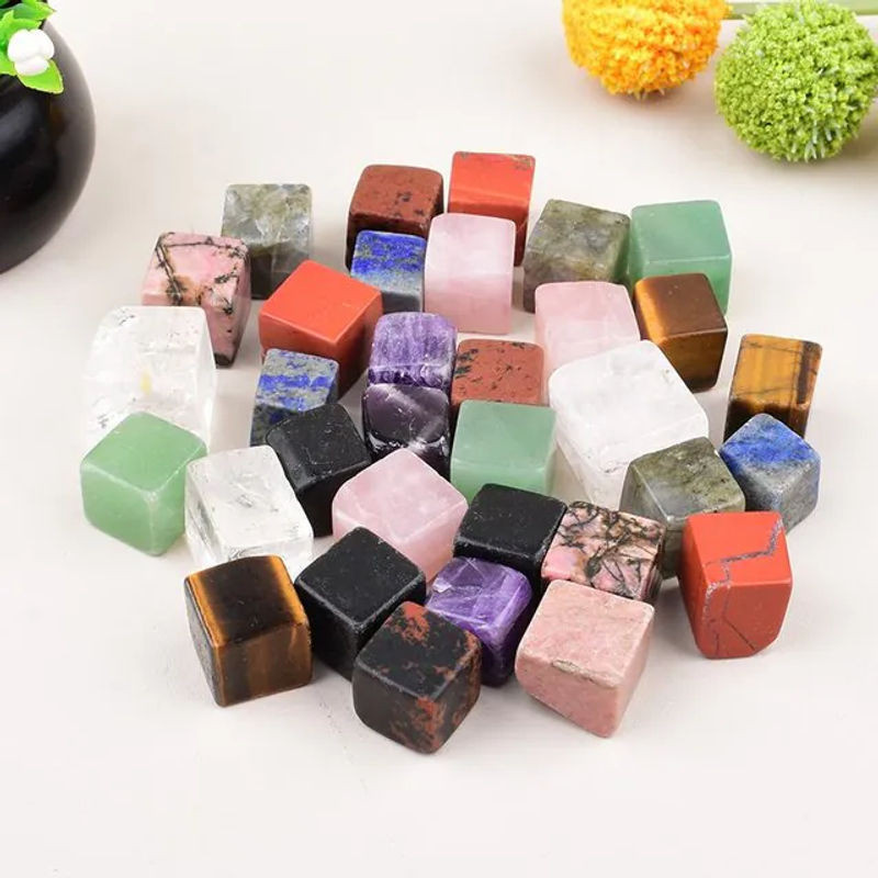 RYCRYSTAL Polierte Edelstein-Würfel aus Rosenquarz, Amethyst und Obsidian als natürliche Kristall-Dekoration für dein Zuhause - Bild 1