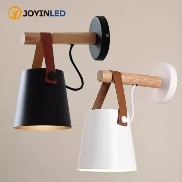 JOYINLED Moderne LED Wandleuchte in Schwarz mit Holz-Elementen und warmweißem Licht für Wohnzimmer und Schlafzimmer - Bild 1