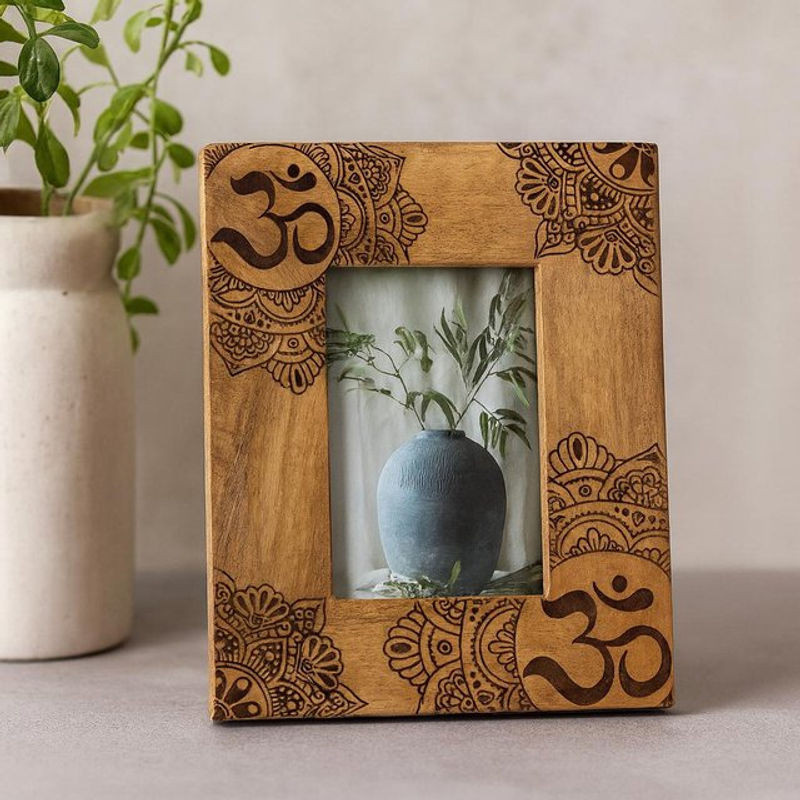 Bilderrahmen SHAMTAM aus Mangoholz mit Mandala-Design in Schwarz, B: 13 cm, H: 18 cm - Bild 1