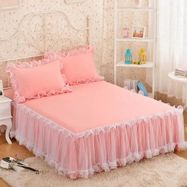 Eleganter Prinzessinnen-Bettrock von Super Six in Pink mit Spitzenbesatz, rutschfester Matratzenbezug und Tagesdecke, B/T: 120 x 200 cm - Bild 1