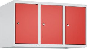 C+P Aufsatzschrank 7035/3020 mit 3 Abteilen, Zylinderschloss und Soft-Close-Türen, B/T/H: 50 x 90 x 50 cm, Grau/Rot - Bild 1