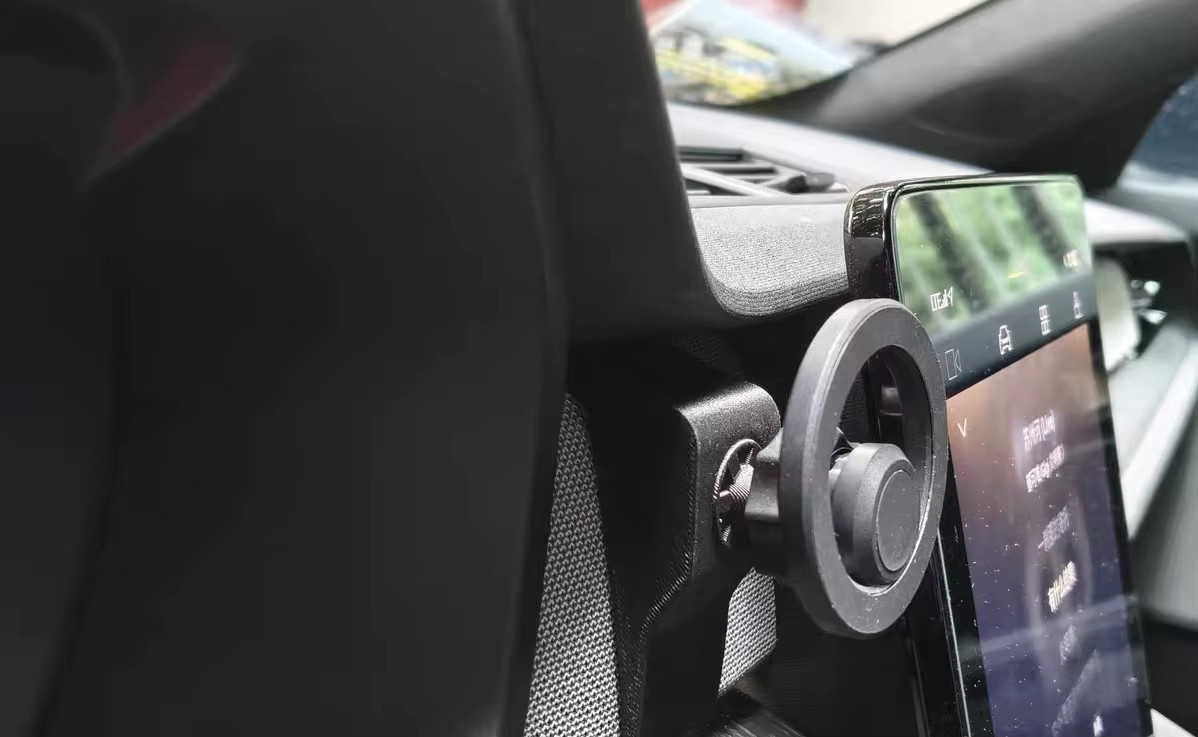 Geephong Magnetische Handyhalterung für Polestar 2 in Schwarz zur Navigation - Bild 6