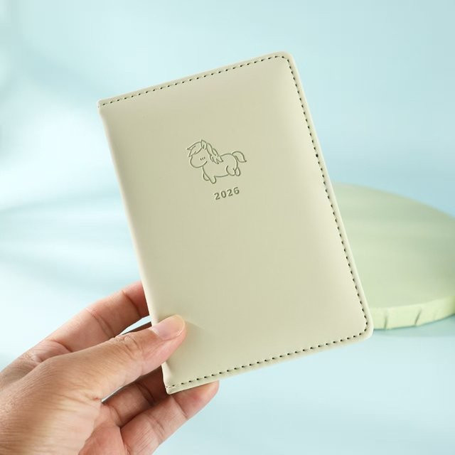 2026 A7 Taschenplaner Green Softcover Mini-Tagebuch mit linierten Seiten als Organizer für Studenten - Bild 1