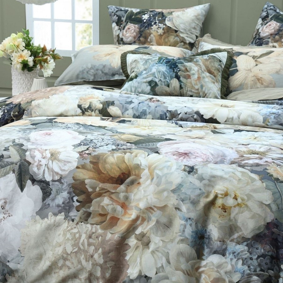 Beddinghouse Mako-Satin Bettwäsche Polly Flowerpower mit floralem Design in Grau, Grün und Multicolour, B/H: 135 x 200 cm mit Kissenbezug 80 x 80 cm - Bild 1