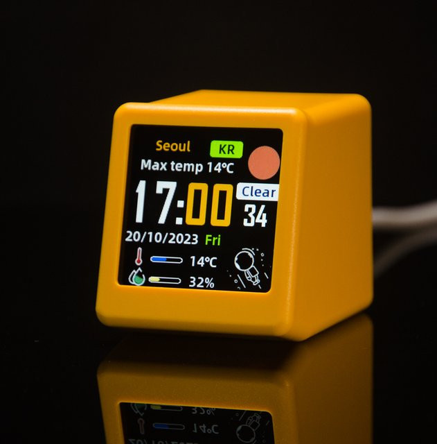 GeekMagic Smalltv-Ultra Smart Desktop-Uhr mit WLAN-Wettervorhersagestation und GIF-Animation, Weiß - Bild 1