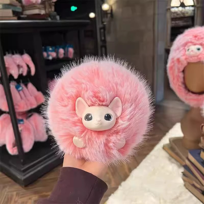 Beijing Movie Park Harry Potter Ginny's Pet Puffskein Plüschpuppen-Schlüsselanhänger, ab 3 Jahren - Bild 2
