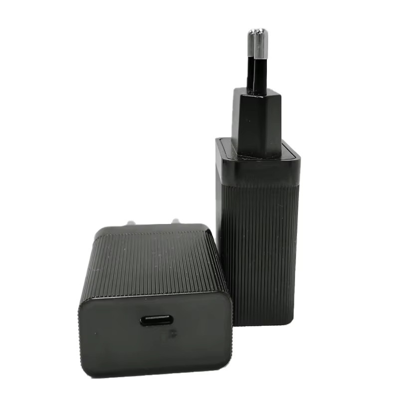 UYUXIO USB-C Power Adapter PD 4.0 Turbo Wandladegerät 45W Quick Charge in Schwarz - Bild 7