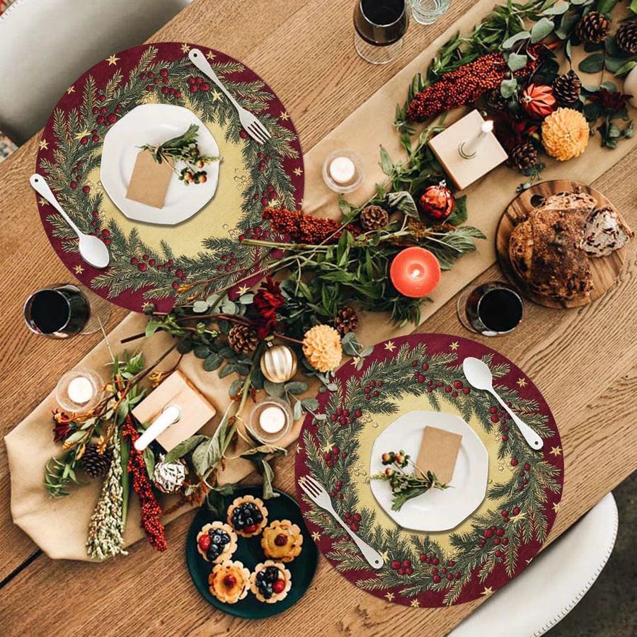 VIKAMA 4-teiliges rundes Weihnachts-Tischset mit weinrotem Kiefernzweig- und Beerenmuster - Bild 2