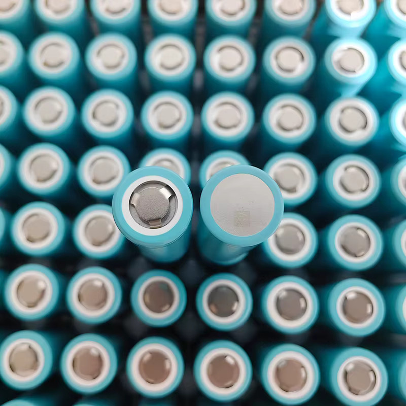 BAK 65E 21700 Akku mit 6500mAh und 3,54V, wiederaufladbare Hochkapazitäts-Batterie für niedrige Temperaturen - Bild 3