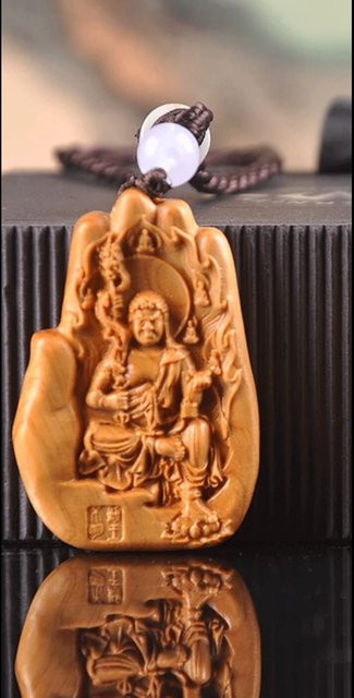 YZBQEJ Buddha-Statue Fudo Myoo aus Natureiche als Holzgeschnitzter Anhänger mit Kordel, Farbe: Natürlich, Höhe: 6 cm - Bild 1