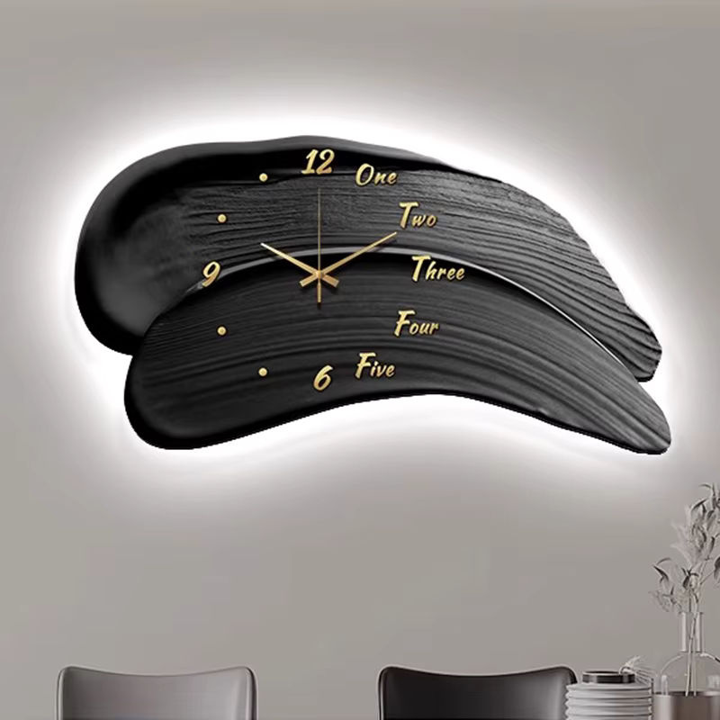 Oeny Moderne Wanduhr in Schwarz mit Beleuchtung und geräuschlosem Analog-Uhrwerk, abstrakte Wanddekoration in unregelmäßiger Form - Bild 3