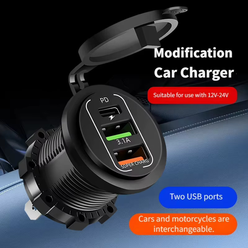 Wasserdichtes 4-Port Autoladegerät in Schwarz mit Dual PD USB-C und Dual QC 3.0 USB Anschlüssen sowie Voltmeter für 12V/24V Auto und Boot - Bild 3