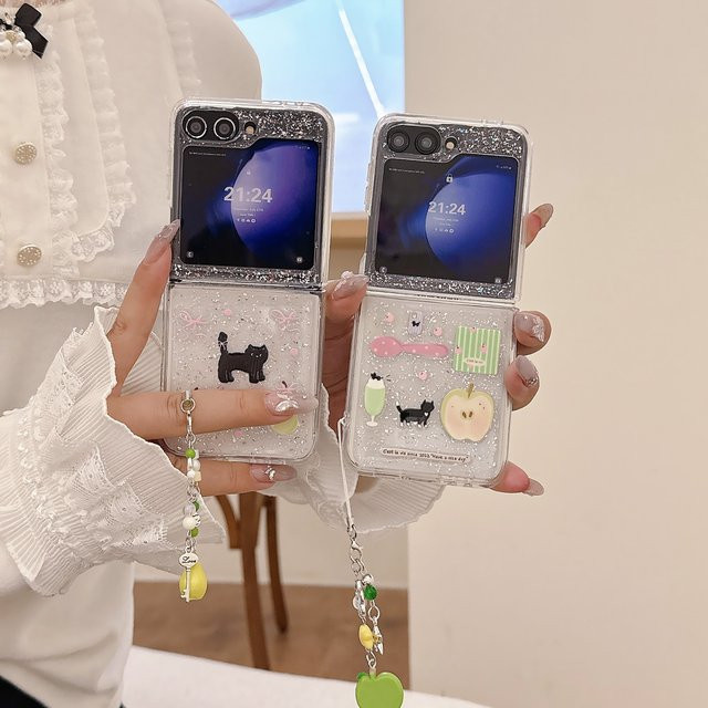 Faltbare Handyhülle mit Tropfkleber Obst und Schwarzer Katze für Samsung Galaxy Z Flip7, Flip6, Flip5, Flip4, Flip3 5G, Glitzerhülle mit Lanyard, Schwarz Transparent - Bild 1
