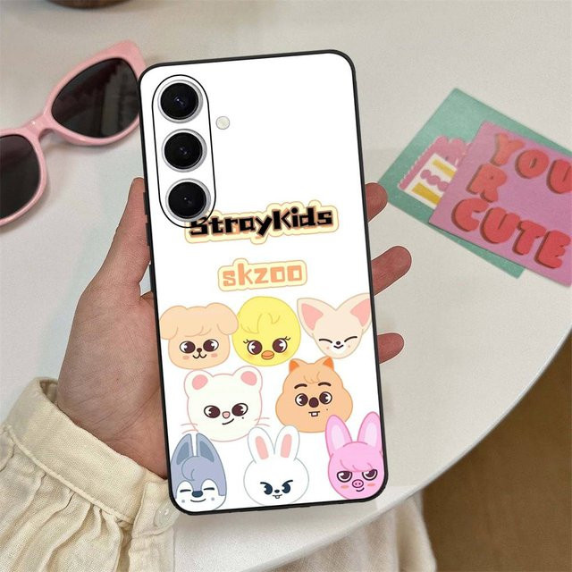 Kpop S-Stray K-Kids Handyhülle für Samsung Galaxy S24 FE S25 Ultra S23 S22 S21 S20 Plus Lite 5G in Weiß - Bild 1
