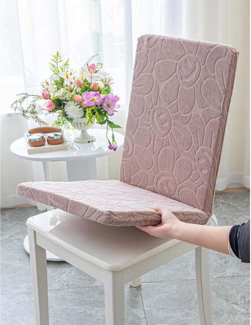 Verdickte Stuhlhusse aus Samt mit integriertem Sitzkissen, Farbe: Pink, B/T/H: 45 x 37 x 37 cm - Bild 1