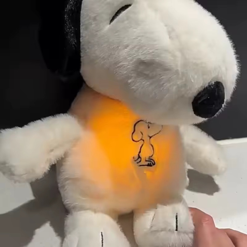Bandai Snoopy Disney Baby-Atemberuhiger, Plüschtier, mit Musik und Licht - Bild 2