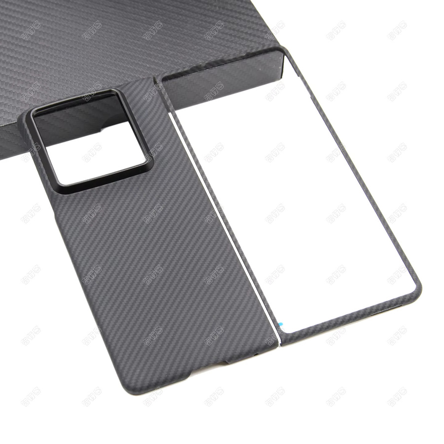 ZXKE True Fiber Case für Motorola Razr Fold in Schwarz mit magnetischer Autohalterung und integrierter Eisenplatte für Magsafe - Bild 2