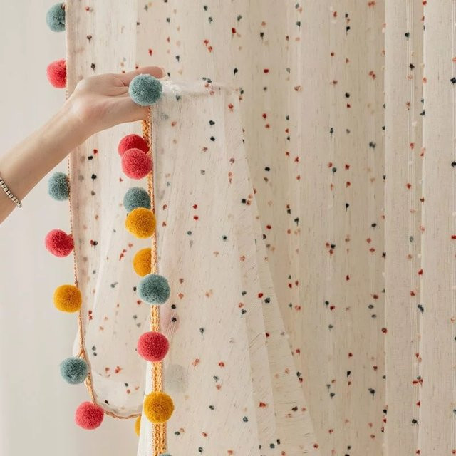 Tiyana 2er-Set Regenbogen Tüll-Vorhang mit Pom-Pom-Quasten und Stickerei, Transparent, B: 160 cm, H: 107 cm - Bild 1
