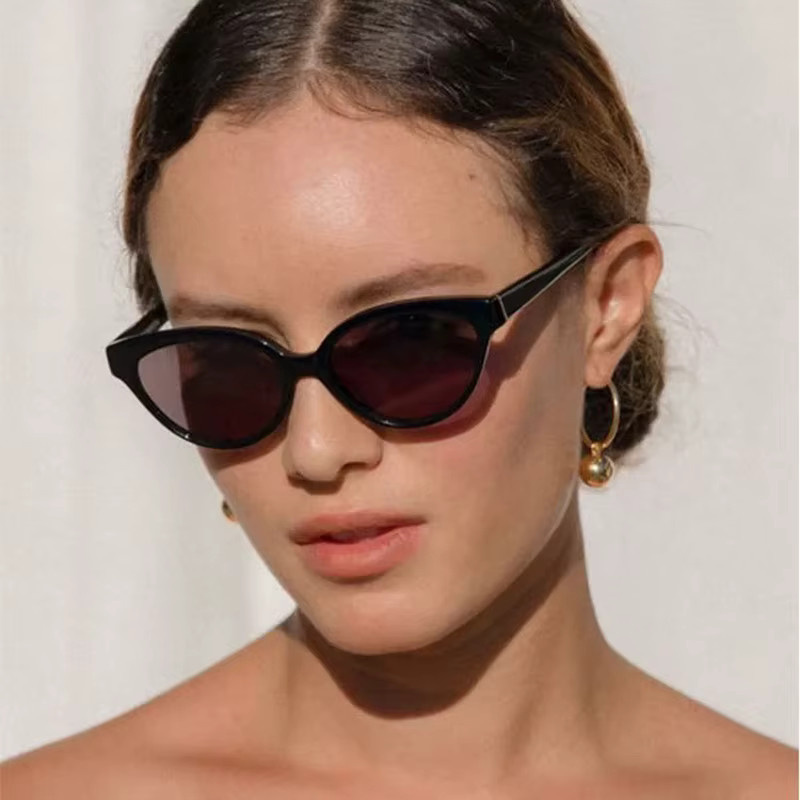 Samjune Cat-Eye Sonnenbrille, Damen, Vollrand, schwarz, gold - Bild 1