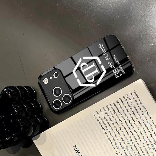 P-PhiliPP Brand PlUneS Handyhülle aus Glas in Schwarz für iPhone und Samsung Modelle - Bild 1