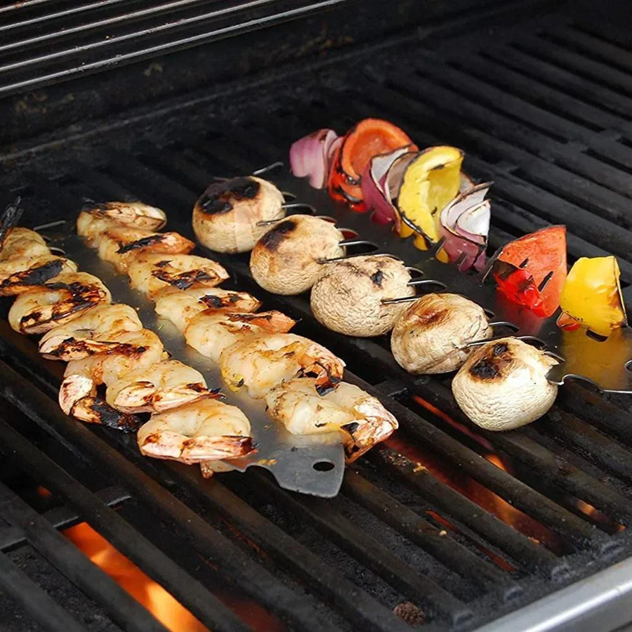 2 oder 4 Stück Edelstahl Grillspieße als Fischgrätenspieße und Fleischpiercing Werkzeug für dein BBQ Zubehör in Silber - Bild 2