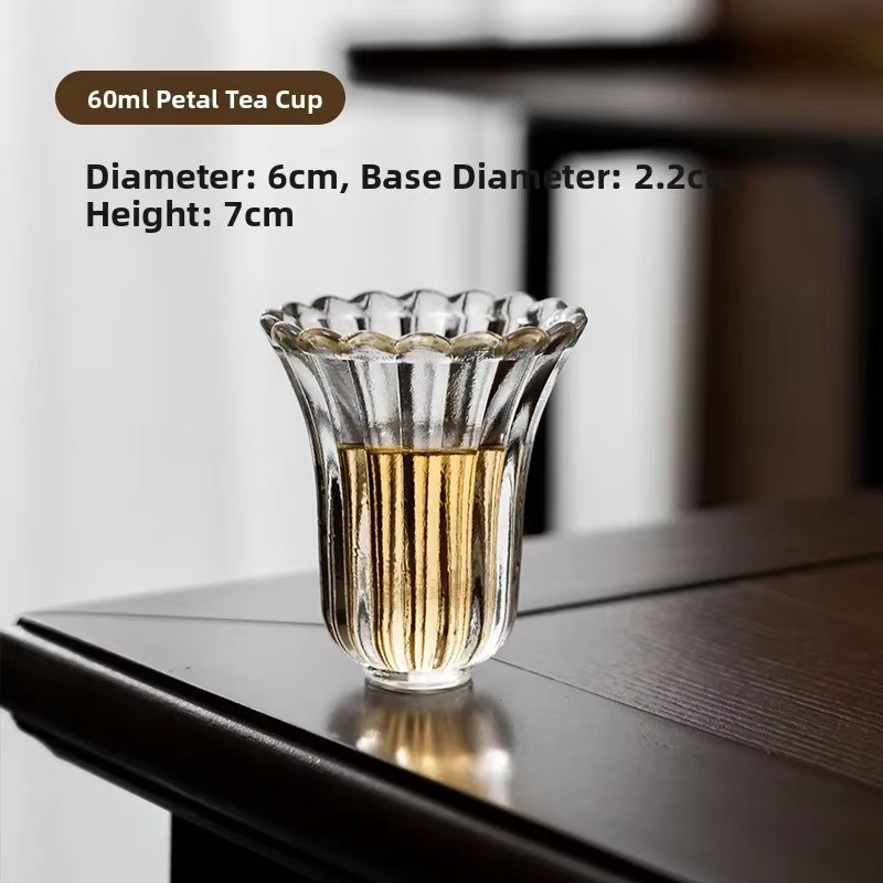 Handgefertigte japanische Teetasse aus hitzebeständigem Glas in Transparent, 60 ml - Bild 5
