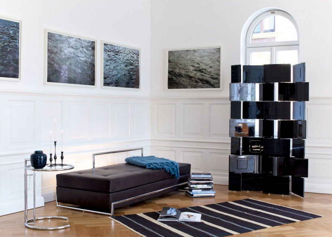 ClassiCon Day Bed Liege in Schwarz mit Buchenrahmen und Bonell-Federkern - Bild 1