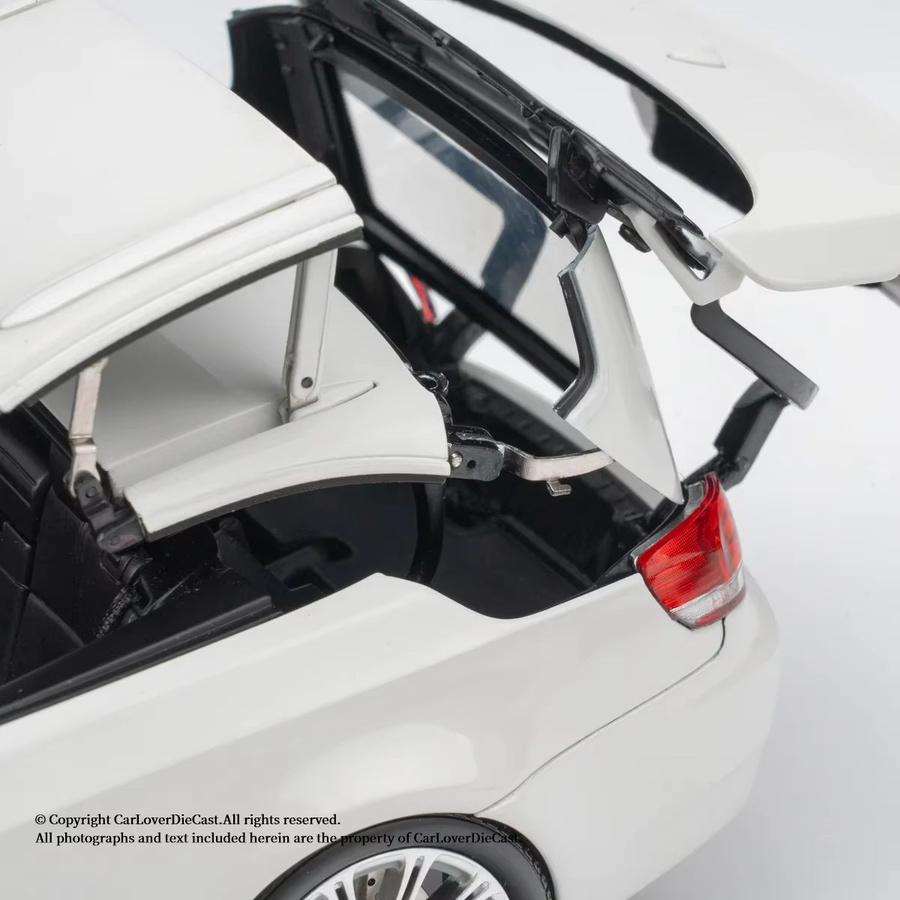 Kyosho M3 E93M Cabrio-Version, Metallautomodell, 1:18, Schwarz - Bild 3