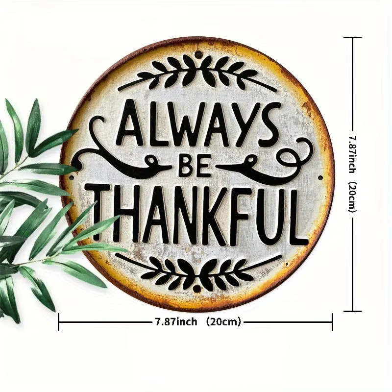 Potdemiel Metallwandschild Always Be Thankful in Weiß mit rustikalem Weihnachtskranz-Design, Durchmesser: 20,32 cm - Bild 2