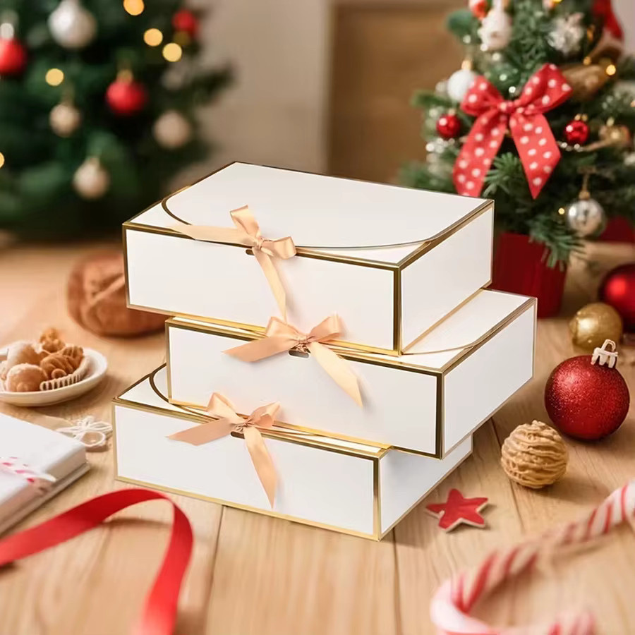 10er-Pack luxuriöse Geschenkboxen mit Deckel in Gold und Weiß, B/T/H: 26,9 x 20,3 x 7,9 cm - Bild 2