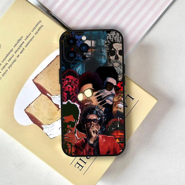 The Weeknd Handyhülle aus weichem Silikon für iPhone 12 11 13 14 15 16 Pro Max Plus Mini in Schwarz - Bild 1