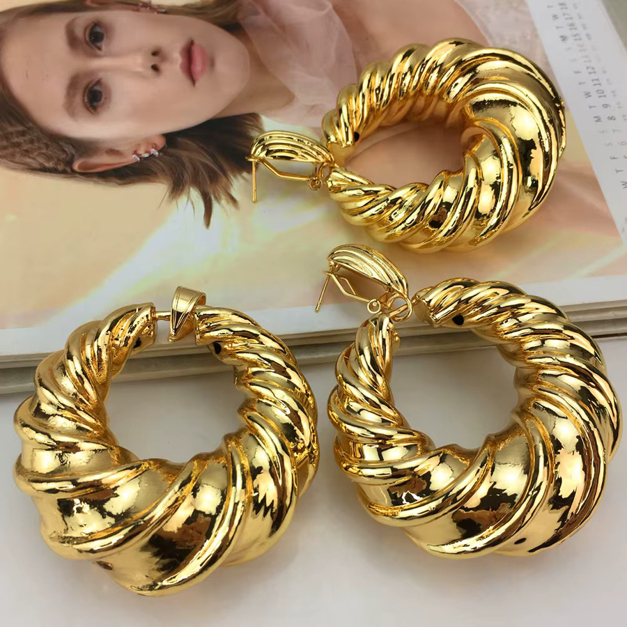 Schmuck-Set Halskette und Ohrring, Gold, Damen - Bild 2