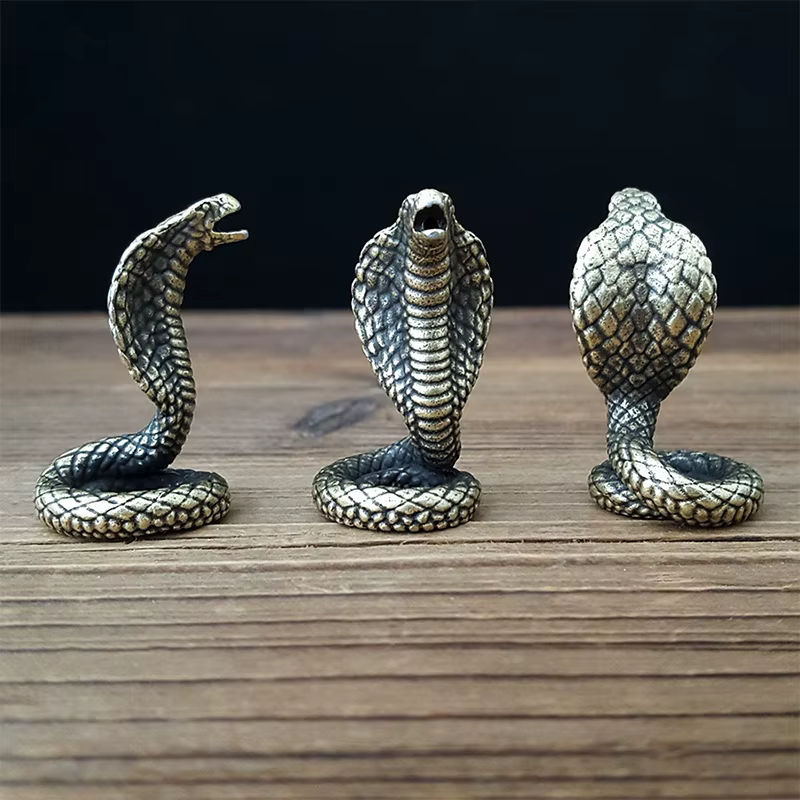 Antike Cobra Boa Schlange Statue in Bronze und Gold als dekorative Metallfigur für deinen Schreibtisch oder als Weihrauchbrenner - Bild 5