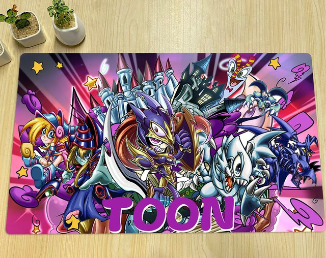 YuGiOh Toon Monster TCG Spielmatte Dark Magician Girl und Toon Black Lustre Soldat CCG Sammelkartenspielmatte in Multicolour - Bild 1