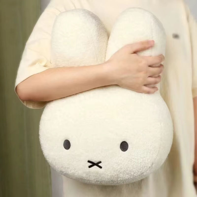 Miffy Puppenkissen in Weiß – Weiches Cartoon-Kissen für Bett, Sofa oder Auto - Bild 2