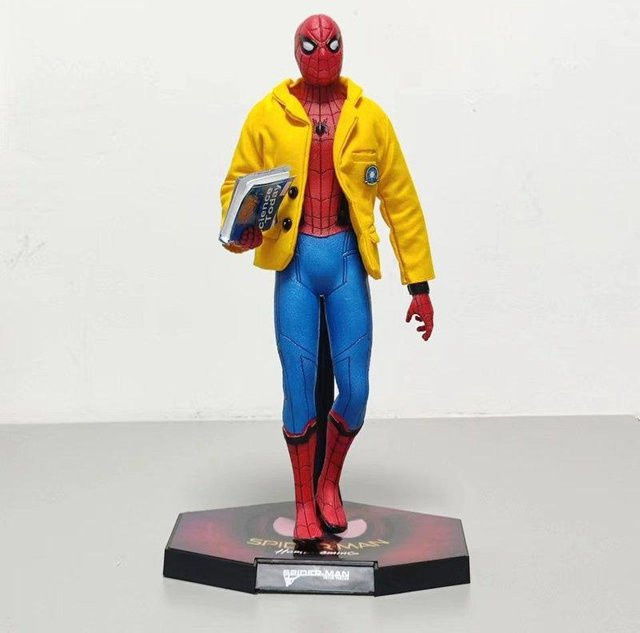 Marvel Rächer: Homecoming Spider-Man Statue, 1/6 Maßstab, ab 14 Jahren - Bild 1