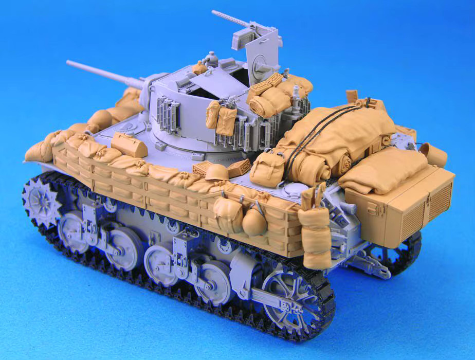 EVANOVM American M5A1 Stuart Light Tank Stockpile, Modellbausatz, 1/35, unlackiert - Bild 2