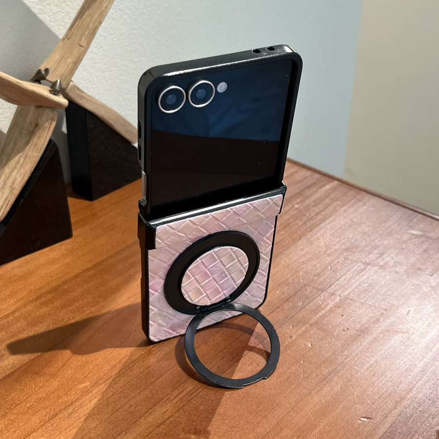Samsung Z Flip Handyhülle mit buntem Webmuster und Magnetring-Ständer, kompatibel mit den Modellen Z Flip 7, 6, 5, 4, 3 und FE, Farbe: Mehrfarbig - Bild 3