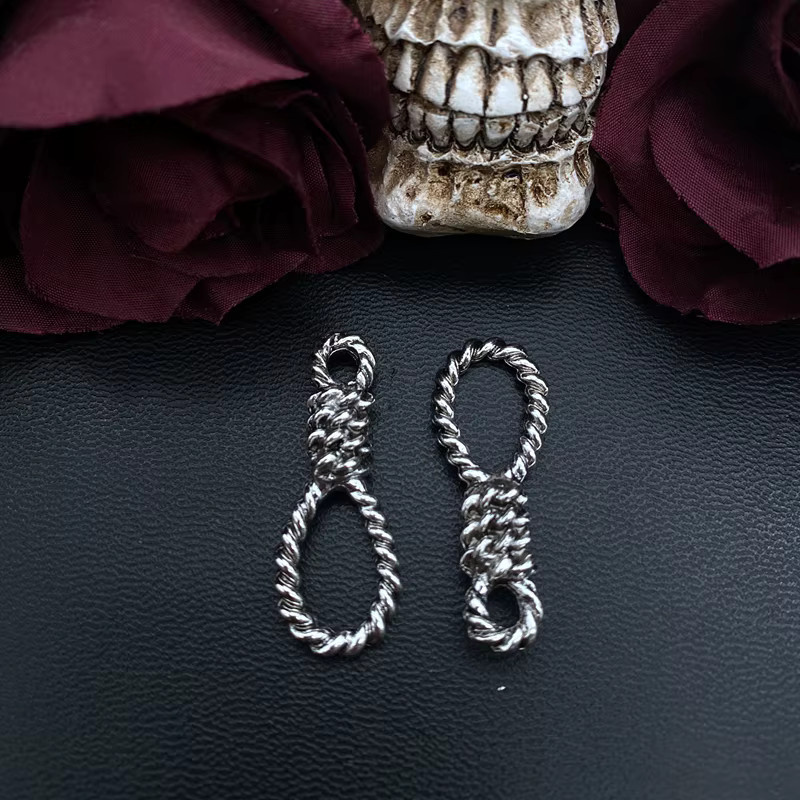 LKLRYWBD Charms Anhänger, Antik Silber, 38*14mm, Unisex - Bild 2
