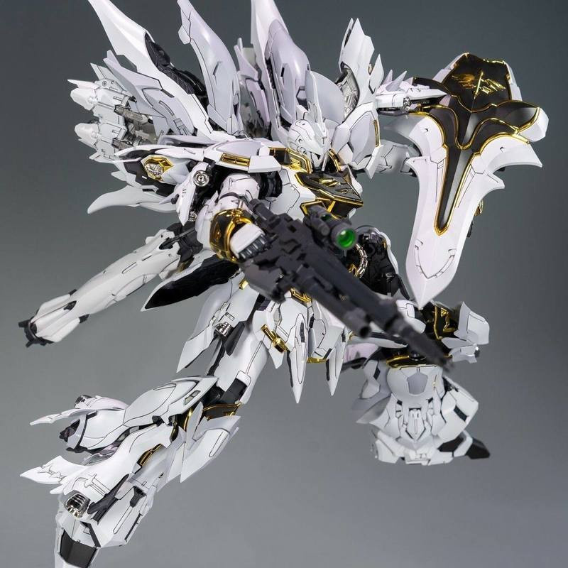 Yiran toy 1, Modell Mg 1/100 Msn 06s Sinanju Weiß, Modellbausätze, Actionfigur, ab 14 Jahre - Bild 2