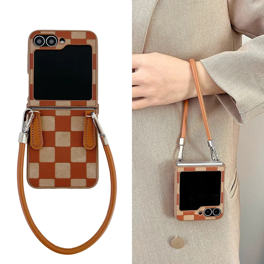 Karierte PU-Leder-Handyhülle mit Handschlaufe für Samsung Galaxy Z Flip 7, 6, 5, 4, 3 5G in Pink oder Braun - Bild 4