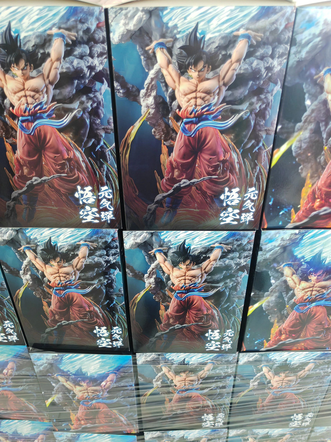 Bandai Dragon Ball Goku Genki Dama GK Figur, mit Beleuchtung - Bild 3