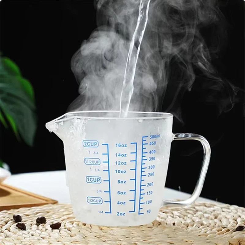 Hitzebeständiger Messbecher aus Borosilikatglas mit Skala, transparent, 250 ml - Bild 3