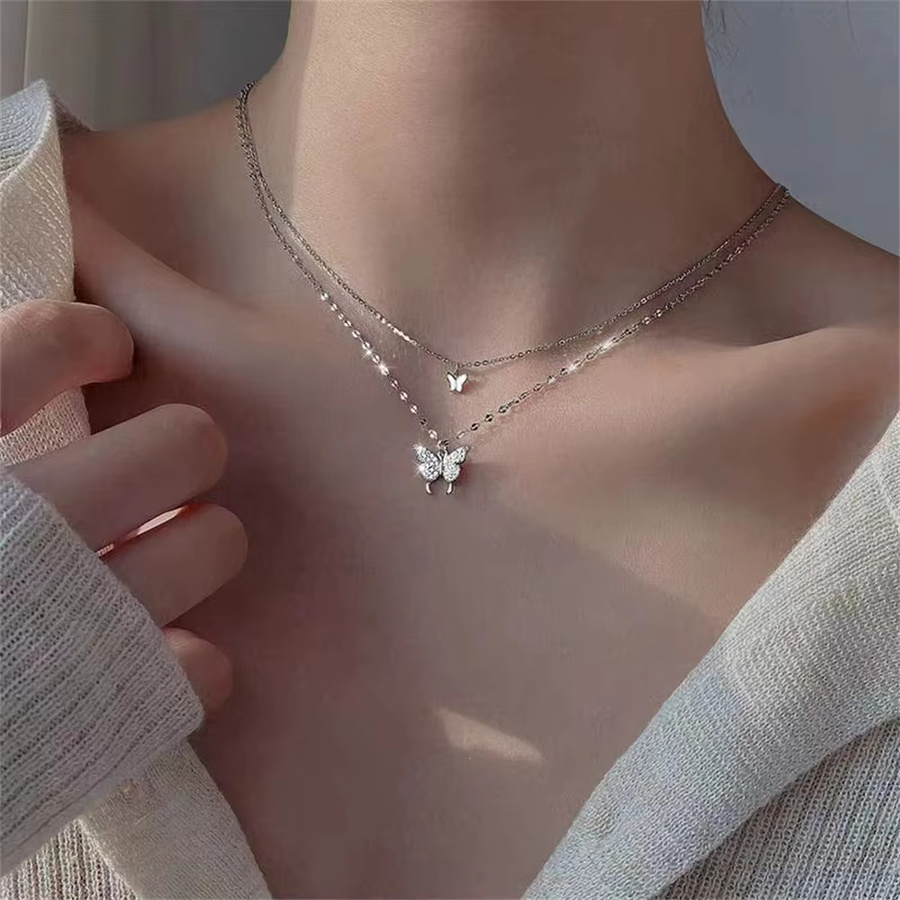 Lush Glam Schmetterlings-Halskette, doppellagig, Silber, Zirkonia, Damen - Bild 2