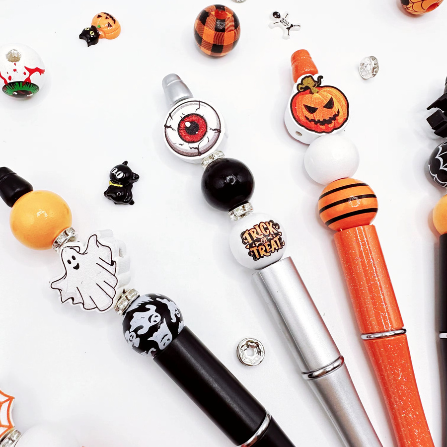 6er Set Halloween DIY Kugelschreiber mit Perlen in den Farben Schwarz, Orange und Multicolour mit Kürbis, Totenkopf, schwarzer Katze und Teufel Motiven - Bild 3