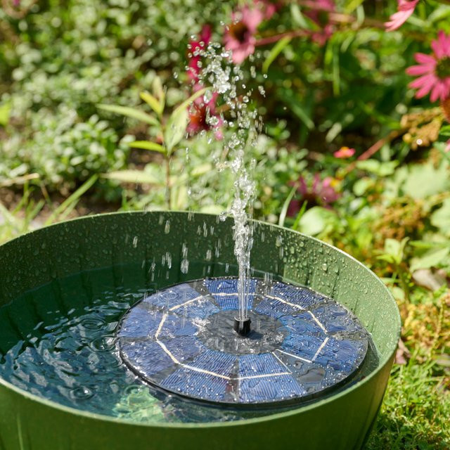 SIENA GARDEN Solarbrunnen Tischbrunnen rund aus Kunststoff in Schwarz und Grün - Bild 1