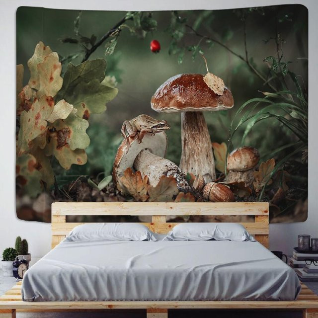 Wandteppich Super Six mit Pilzwald, Bergkette und psychedelischen Meeresquallen in Grau, B/H: 95 x 70 cm - Bild 1